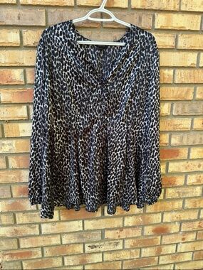 torrid Black and Gray Leopard Peplum V-Neck Blouse